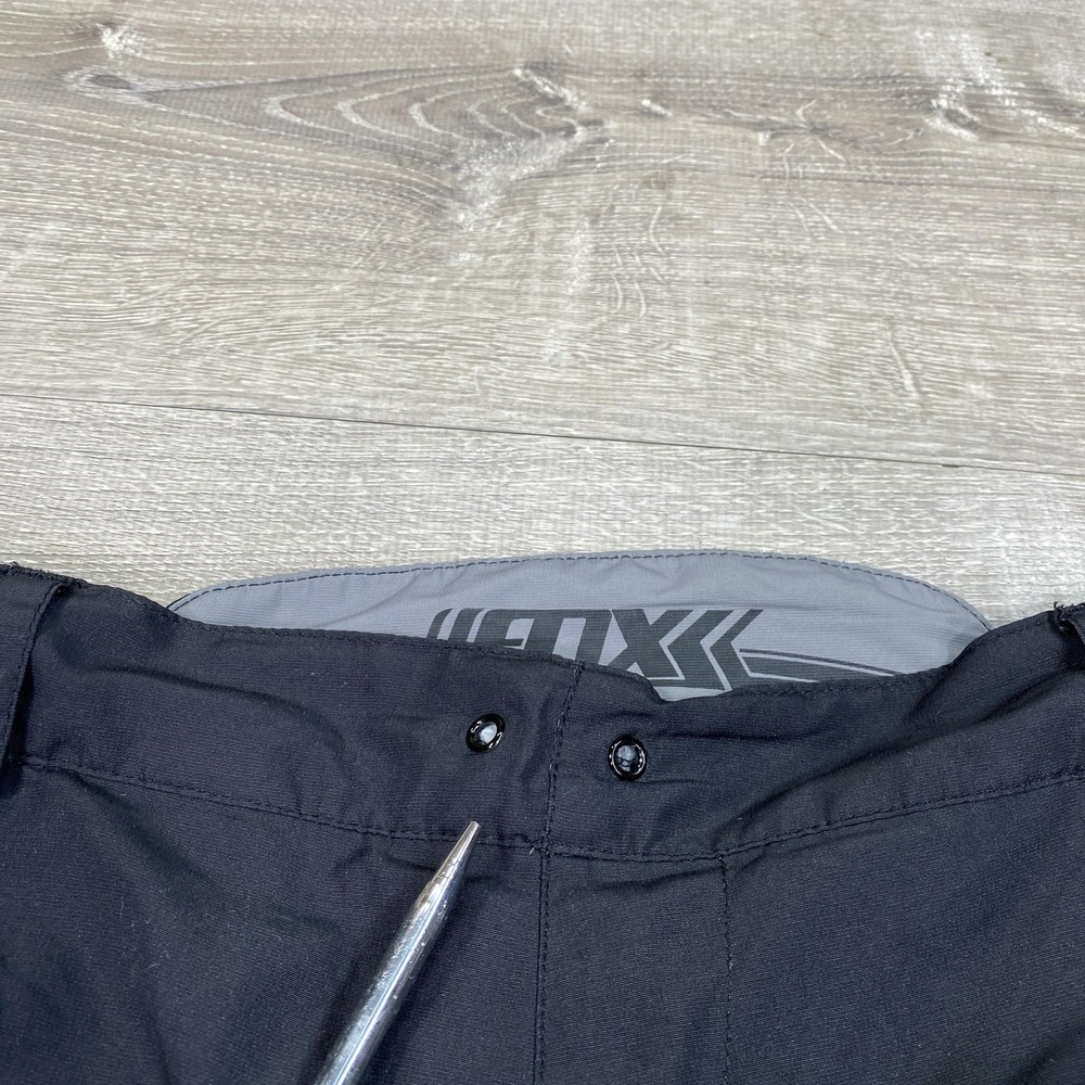 Fox Cycling Cargo Shorts Mens 34 Black Padded Liner MTB Elastic Waist Pockets - Picture 7 of 11